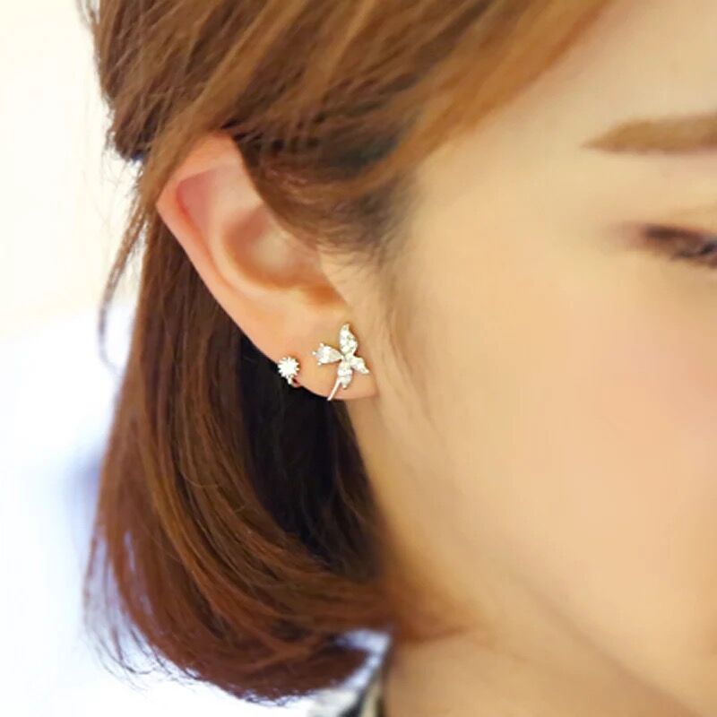 Diamond stud earrings